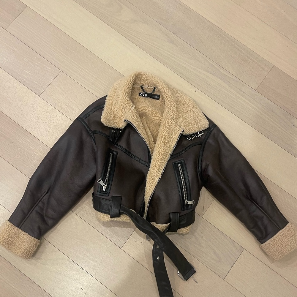 Zara jacket cropped